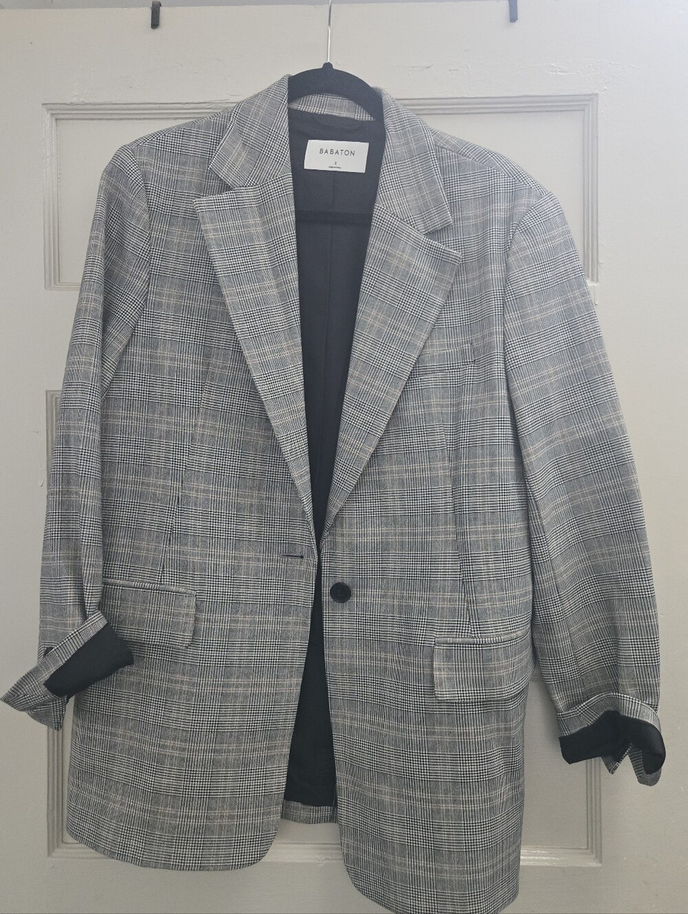 Aritzia Babaton Black and Gray Glen Plaid Blazer